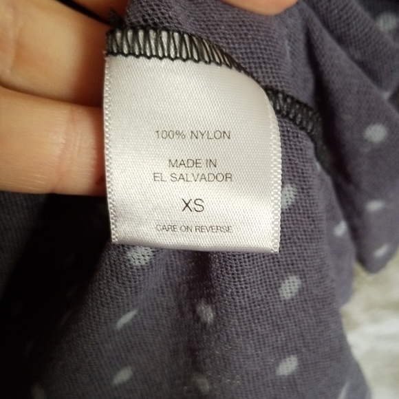 🔥NY&Co Polka Dot Ruffle Blouse - Picture 6 of 7